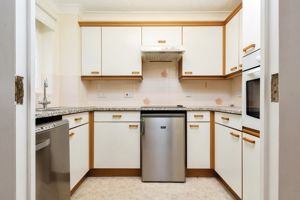 Kitchen- click for photo gallery